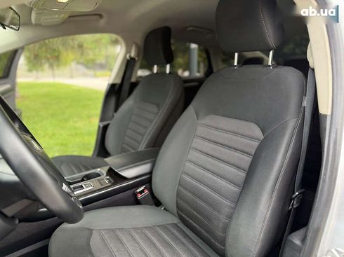 Ford Fusion 2018 - фото 19