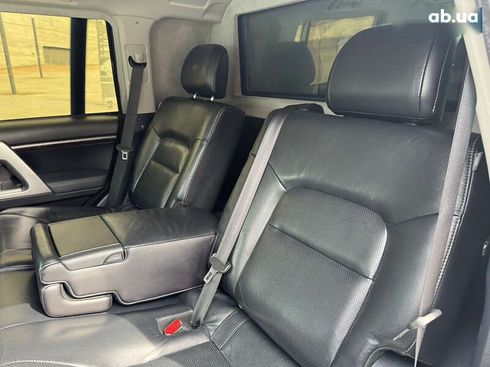 Toyota Land Cruiser 2014 - фото 24