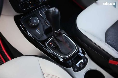 Jeep Compass 2017 - фото 23