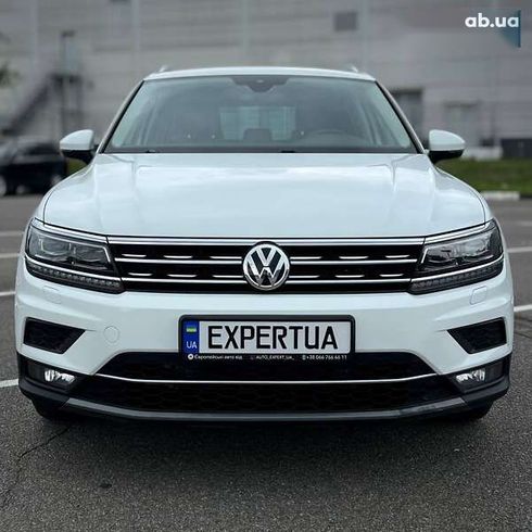 Volkswagen Tiguan 2018 - фото 8