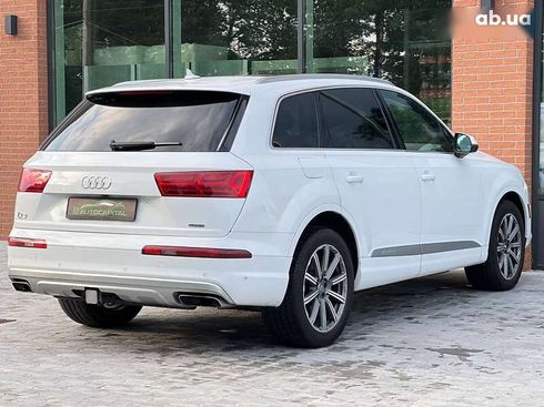 Audi Q7 2018 - фото 10