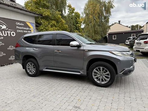 Mitsubishi Pajero Sport 2016 - фото 11
