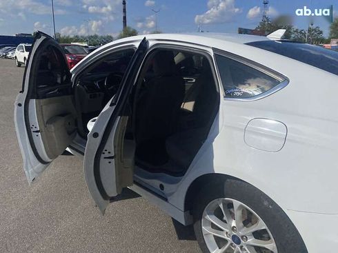 Ford Fusion 2019 - фото 13