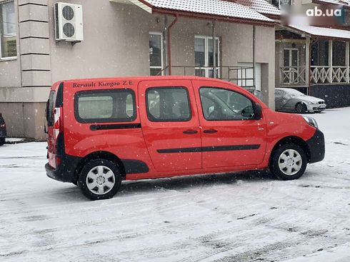 Renault Kangoo 2019 - фото 9