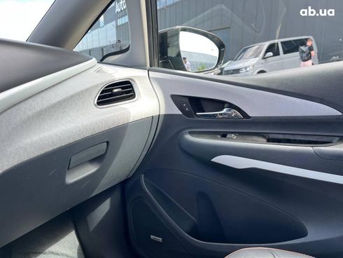 Chevrolet Bolt 2020 серый - фото 36