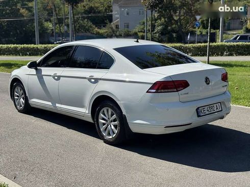 Volkswagen Passat 2015 - фото 7