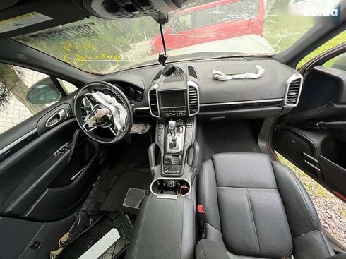 Porsche Cayenne 2015 - фото 4