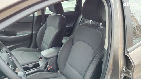 Hyundai i30 2020 коричневый - фото 8