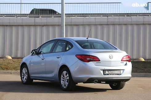 Opel Astra 2017 - фото 6