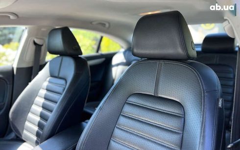Volkswagen Passat CC 2010 - фото 19