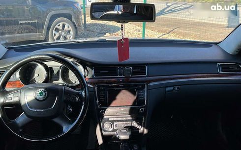 Skoda Superb 2010 - фото 11