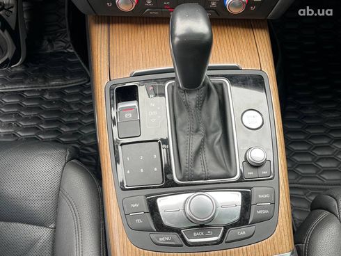 Audi A6 2015 серый - фото 15