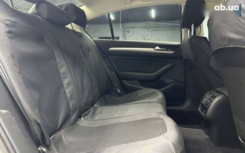 Volkswagen Passat 2016 - фото 21