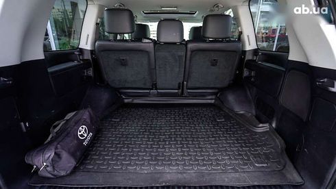 Toyota Land Cruiser 2016 - фото 10