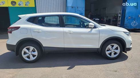 Nissan Qashqai 2021 - фото 9