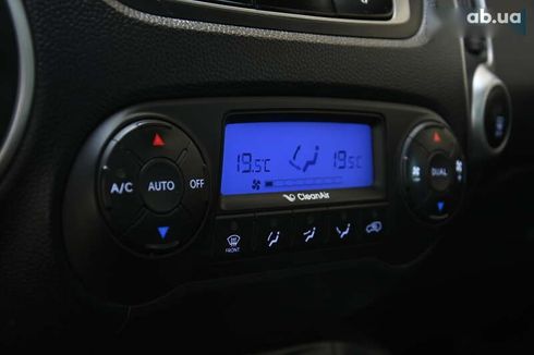 Hyundai ix35 2010 - фото 19