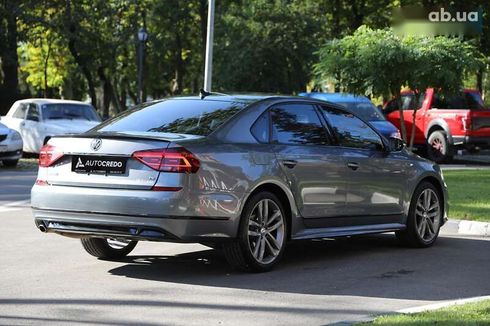 Volkswagen Passat 2017 - фото 4
