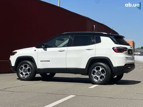 Jeep Compass 2022 - фото 15