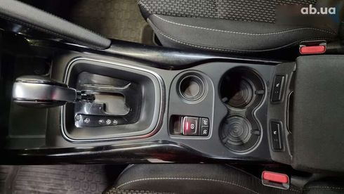 Renault Kadjar 2021 - фото 11