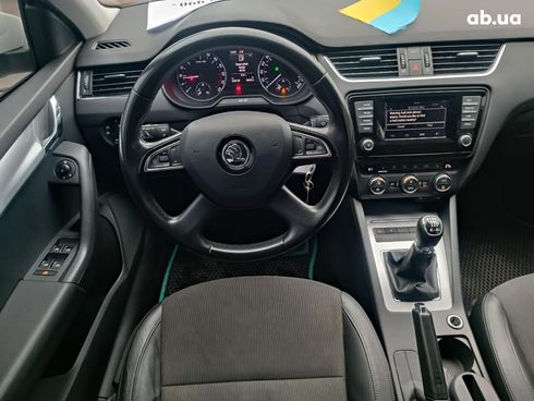Skoda Octavia 2014 белый - фото 102