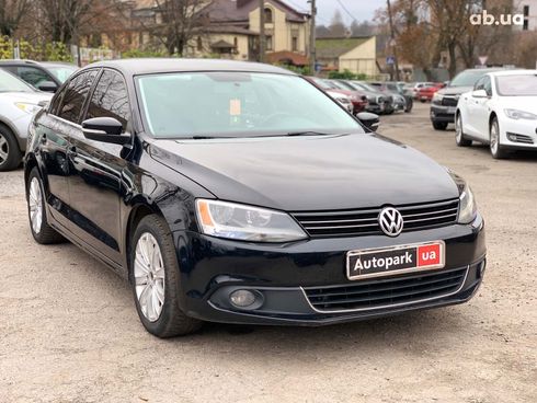 Volkswagen Jetta 2010 черный - фото 7