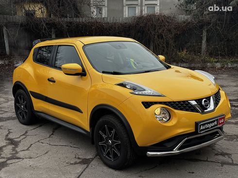 Nissan Juke 2017 желтый - фото 33