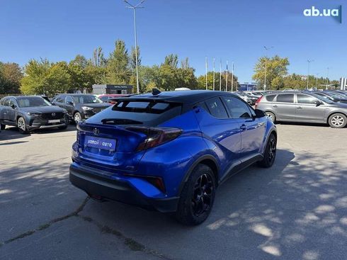 Toyota C-HR 2017 - фото 5