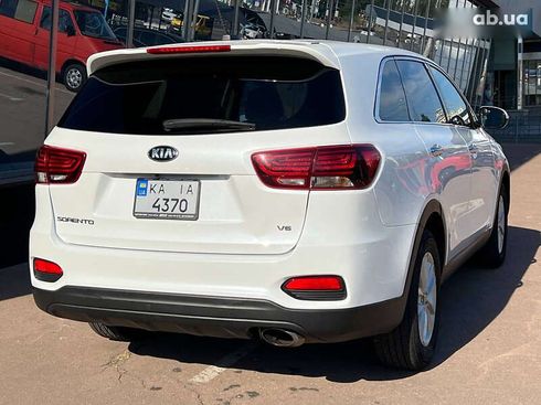 Kia Sorento 2019 - фото 4