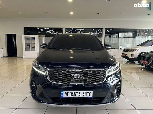 Kia Sorento 2019 - фото 2