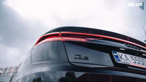 Audi Q8 2018 - фото 19