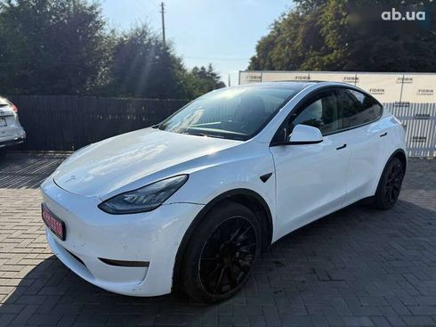 Tesla Model Y 2022 - фото 2