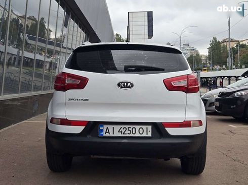 Kia Sportage 2012 - фото 6