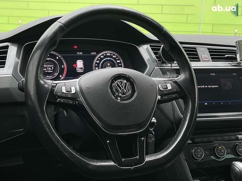 Volkswagen Tiguan 2018 - фото 17