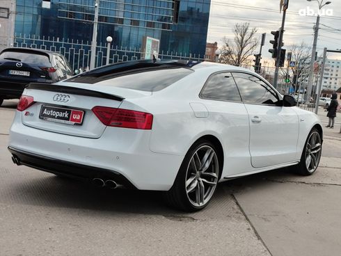 Audi S5 2015 белый - фото 9