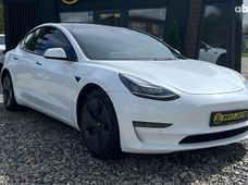 Продаж вживаних Tesla Model 3 - купити на Автобазарі