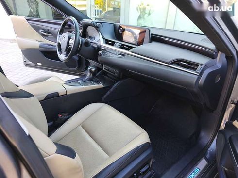 Lexus ES 2021 - фото 14