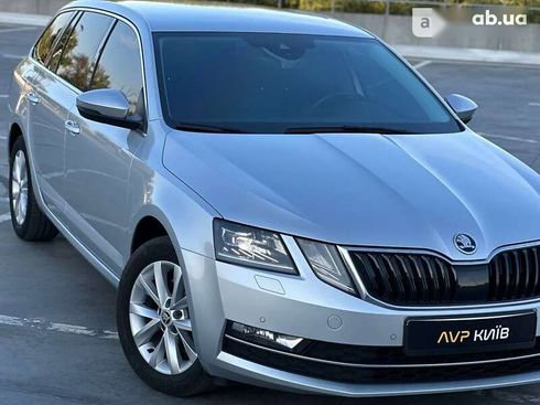 Skoda Octavia 2019 - фото 5