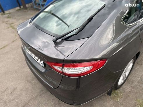 Ford Mondeo 2017 - фото 14