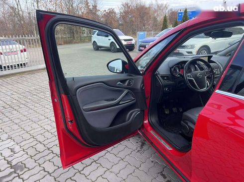 Opel Zafira 2012 - фото 13