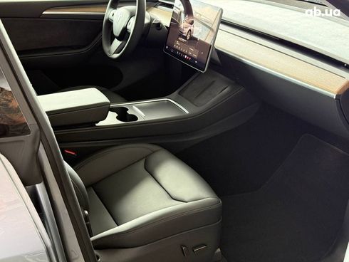 Tesla Model Y 2023 серый - фото 17