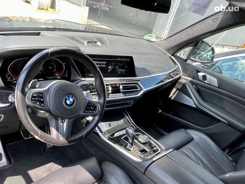 BMW X7 2021 - фото 31