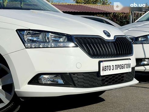 Skoda Fabia 2020 - фото 11