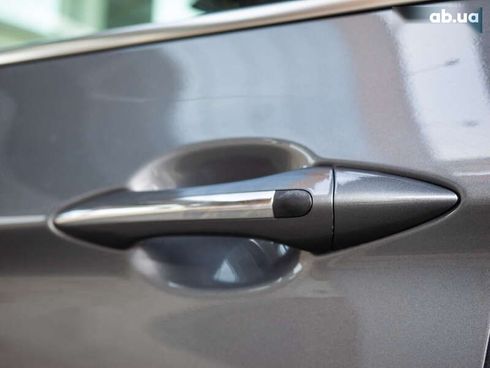 Hyundai i40 2016 - фото 12