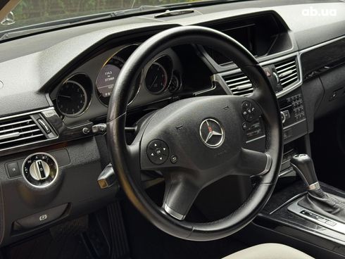 Mercedes-Benz E-Класс 2010 черный - фото 16