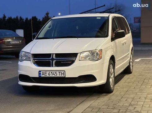 Dodge grand caravan 2017 - фото 12