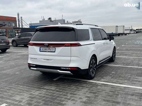 Kia Carnival 2020 - фото 4