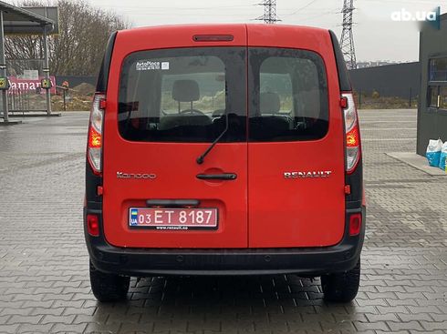 Renault Kangoo 2018 - фото 13