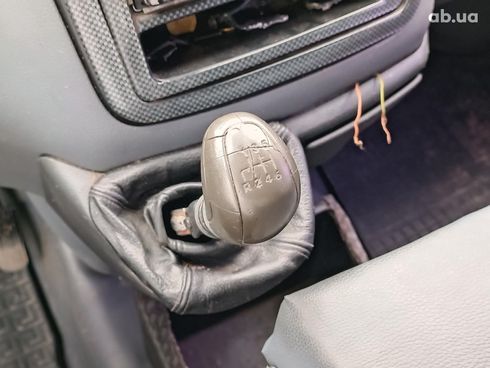Mercedes-Benz Vito 2003 белый - фото 35