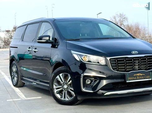 Kia Carnival 2020 - фото 2