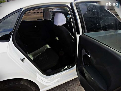 Volkswagen Polo 2019 - фото 18